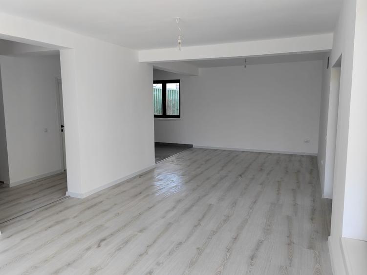 Casa nZeb 155mp , curte 530mp, Brebu lac PH, schimb apartamen bucuresti +/- dif