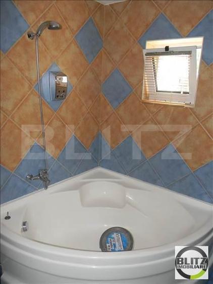 Apartament, 3 camere, 70 mp, zona strazii Plopilor!