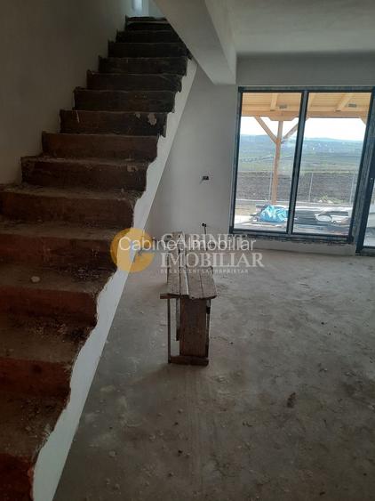 🏡 VILĂ DEOSEBITĂ MIROSLAVA - 190.000 Euro + TVA