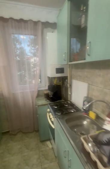 Apartament 2 camere zona Sf.Vineri 36mp mobilat utilat 59.500eur neg
