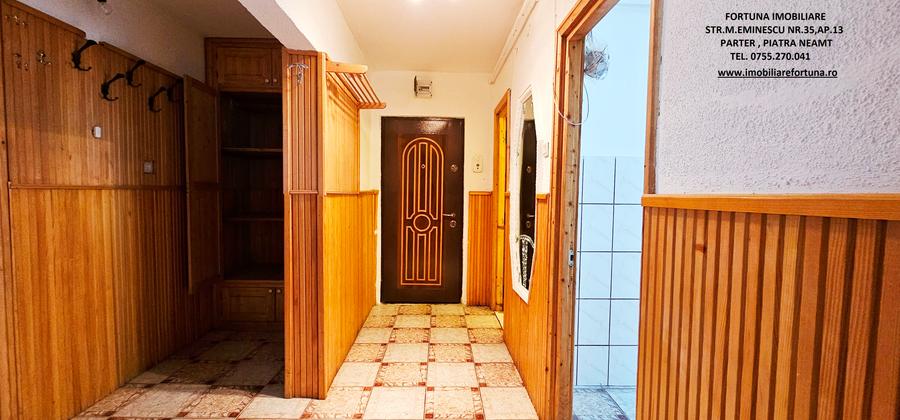 Apartament 3 camere decomandate, etaj 1,cu loc de parcare si boxa, Cl.Romanului