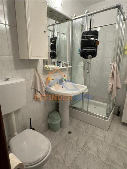 Apartament de vanzare cu 2 camere, Bulevard Burebista - Rond Alba Iulia