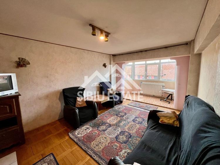 Apartament 4 camere spațios Sibiu zona Gara Mare Abatorului