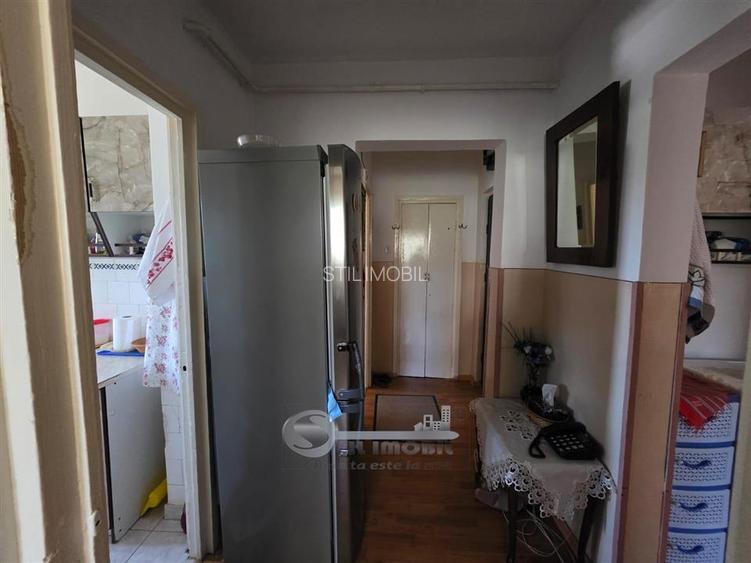 Apartament 3 camere - Sos Nationala - Et 2 - 85.000E - 7