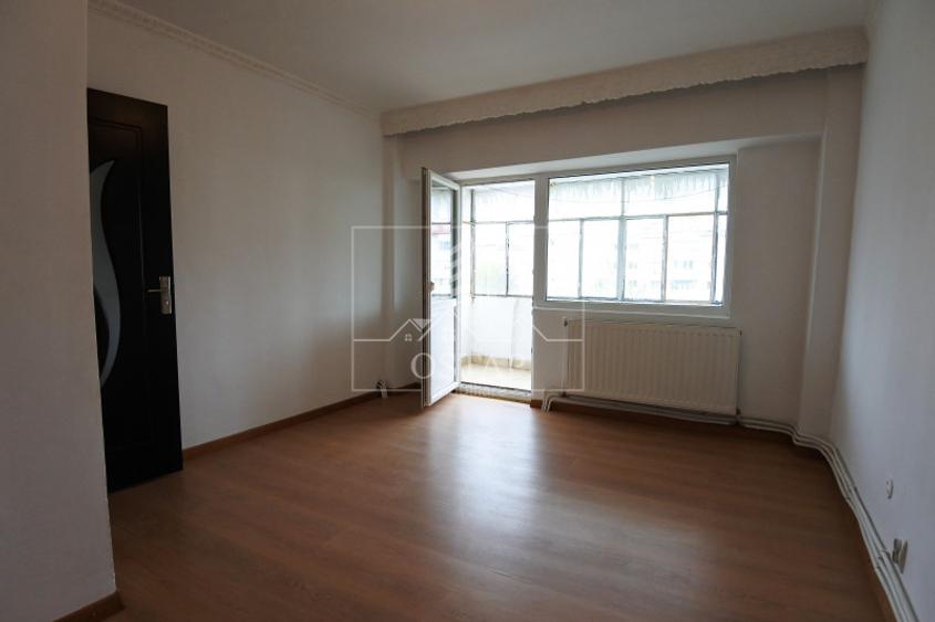 Bistrița Lac-zona Lidl - 2 camere decomandate - nemobilat - preț 230 E
