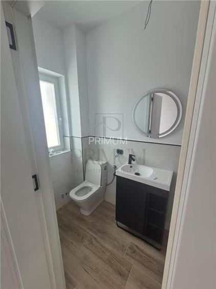 DUPLEX INDIVIDUAL -   Despartit prin camera Tehnica  - bucatarie inchisa -  2 Fr - 23