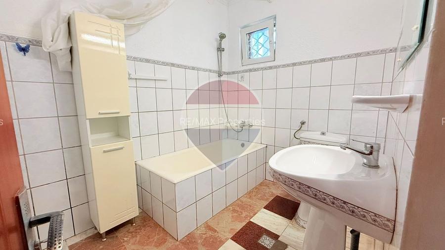 Casă de vânzare | 5 camere| Teren 428 mp | Voluntari, lângă Școala 1 - 22