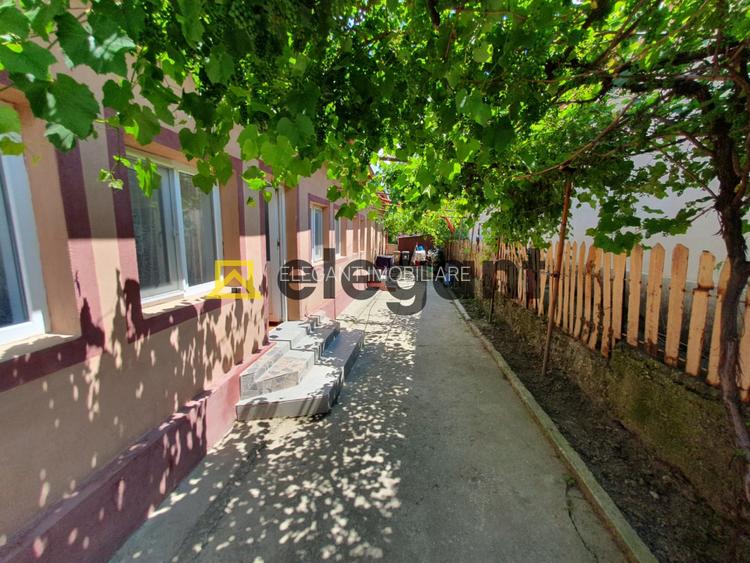 Casa parter, 4 camere, 106 mp, teren 700 mp, Mofleni-Parcul Tineretului - 2