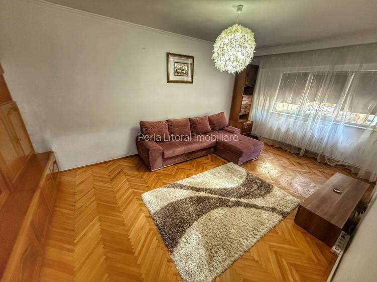 Faleza Nord - apartament cu 2 camere - primul rand la mare