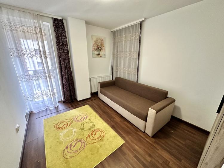 Apartament cu 3 camere I 2 bai I de inchiriat I Centru zona Primariei I etaj 2 I