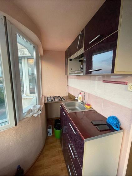 De inchiriat apartament 3 camere 84 mp, 3000 lei