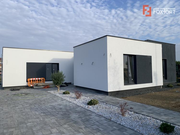 Casa individuala cu 4 camere si teren de 675 mp, zona Dumbravita