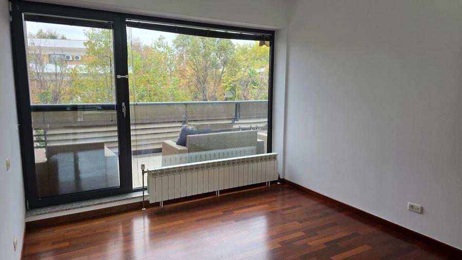 Apartamente 3 4 camere 153mp Herastrau Sos Nordului | Parcare inclusa