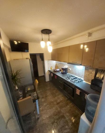 Vânzare PENTHOUSE - Apartament 3 camere în Berceni | Terasa | X2 Parcare