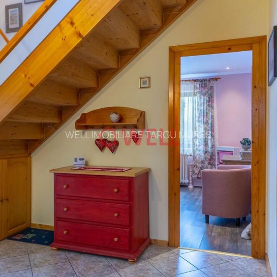 CASĂ DE VÂNZARE - 19