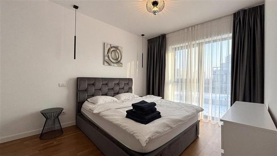 APARTAMENT 2 CAMERE LUMINOS / MOBILAT, UTILAT / BANEASA