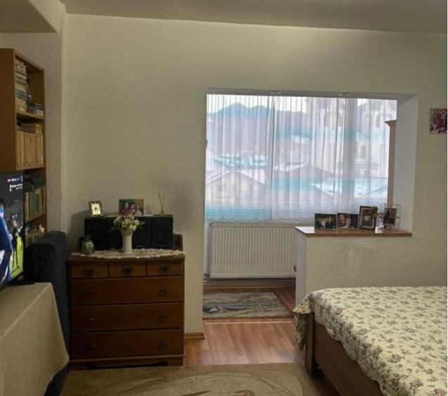 Apartament 3 camere structura mare Racadau intrare