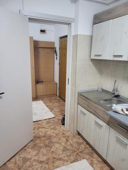 Apartament 2 camere de vanzare-zona centrala,Navodari