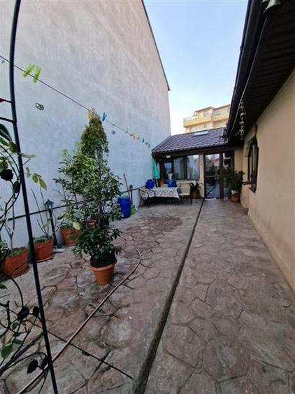 Vanzare vila 4 camere Colentina-Gherghitei