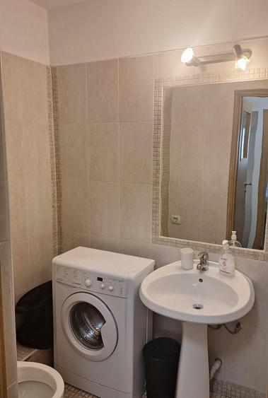 Garsoniera spatioasa 5 min Timpuri noi, Podul Marasesti DB2415
