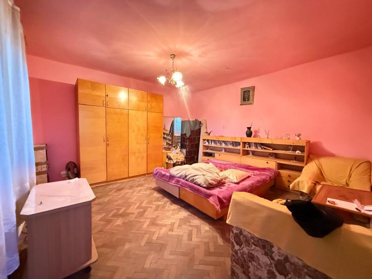Casa cu 3 camere, 100 mp utili - zona Blascovici