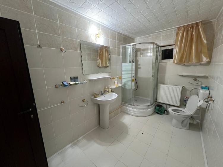 Casa de vanzare in Breaza, aproape de centru (direct proprietar)