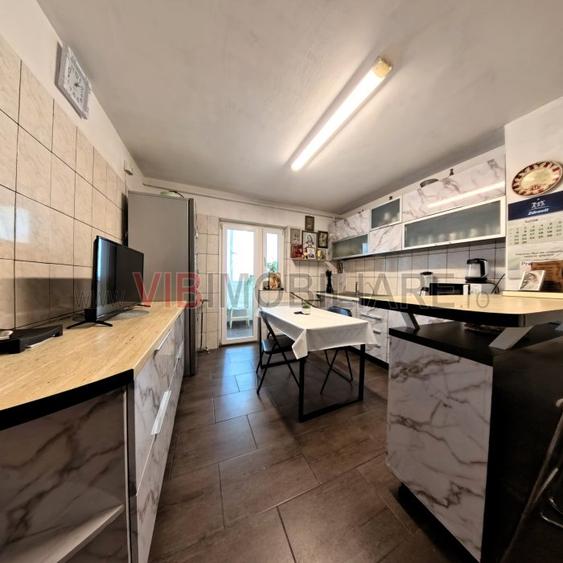 3 Camere - Decomandat - Aleea Salaj