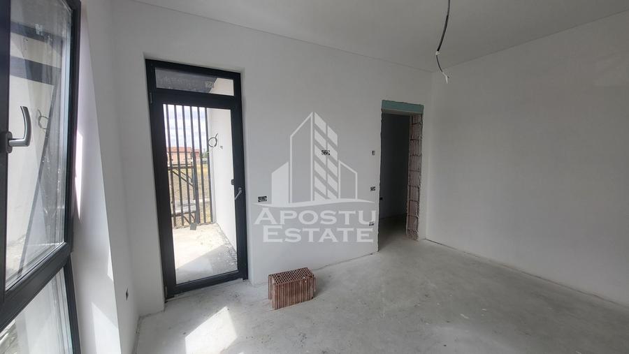 Casa individuala,5 camere,Sacalaz,la cheie