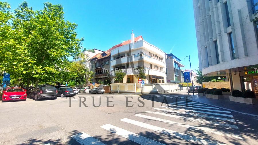 Vanzare apartament cu 4 camere si garaj unic in Primaverii - 2