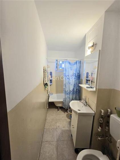 Apartament 3 Camere, Decomandat, Zona Km 4-5 - 15