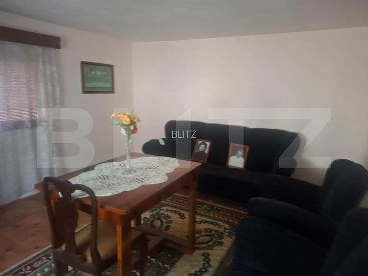 Proprietate cu 2 case, 310 mp, teren 2.100 mp, zona Gura Foii - 9
