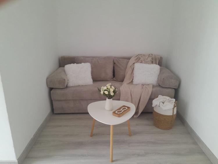 Garsoniera renovata - Rahova