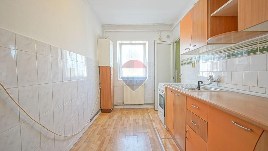 Apartament 3 camere Ghimbav, ideal pentru familie sau investiție!