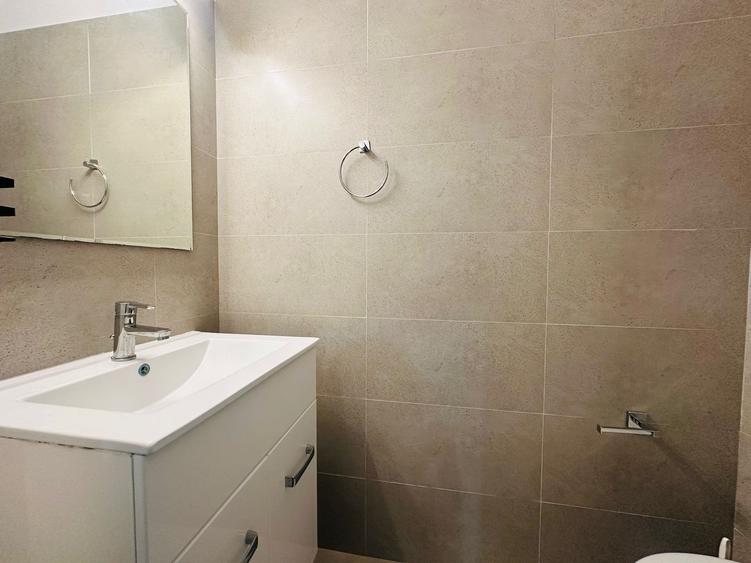 Alexander Residence || 4 dormitoare + gradina