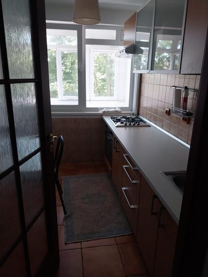TITAN ,METROU ,APARTAMENT  CU LOC DE PARCARE  INCLUS