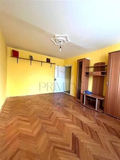 GIROCULUI - 4 CAMERE - ETAJ 1 - BLOC IZOLAT - 2 BALCOANE - ZONA PADURICE
