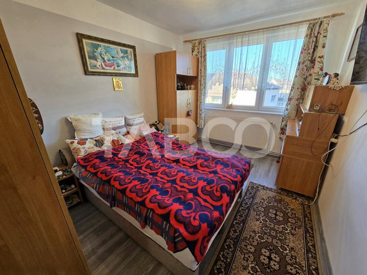 Apartament 2 camere de vanzare etaj intermediar Mihai Viteazul Sibiu