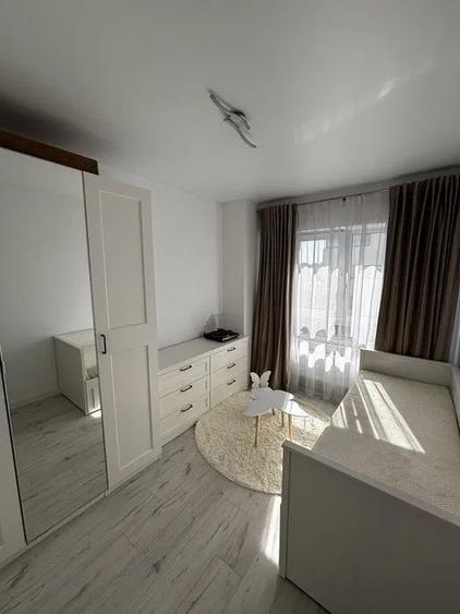 Apartament 3 camere-decomandat-parcare subteran-zona Trafic Greu