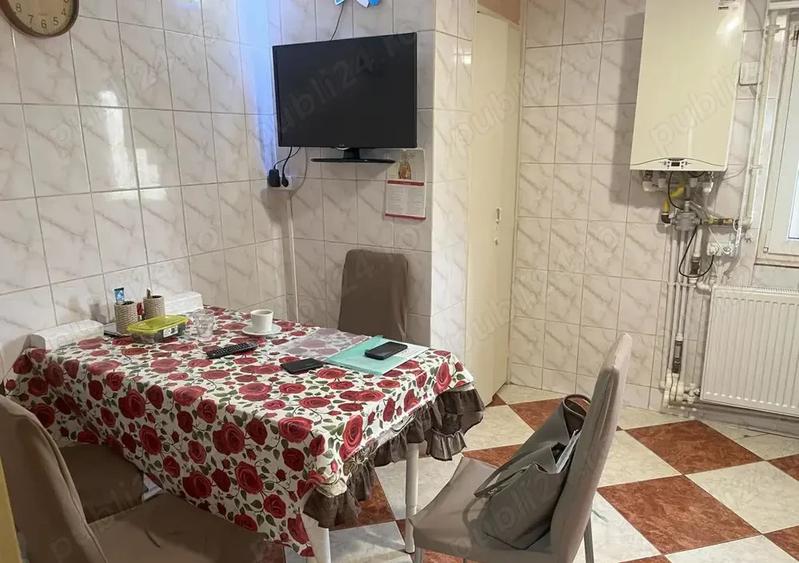 Apartament cu 4 camere -Vitan