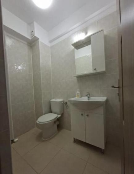 74500euro -2camere- Metro Militari-centrala proprie- bloc 2015