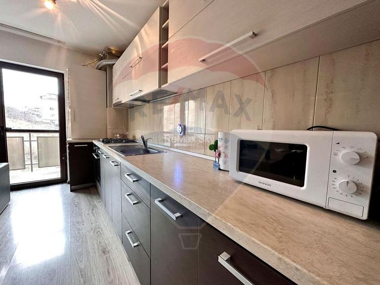 Apartament 3 camere, 63 mp, balcon 9 mp - 11