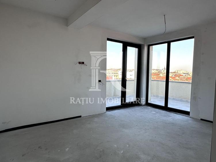 Penthouse cu 3 camere | Ultracentral | Oradea