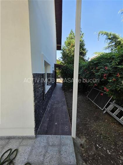 Vila cu piscina - Pipera - 5 camere - 3 bai - 218mp - 900mp teren