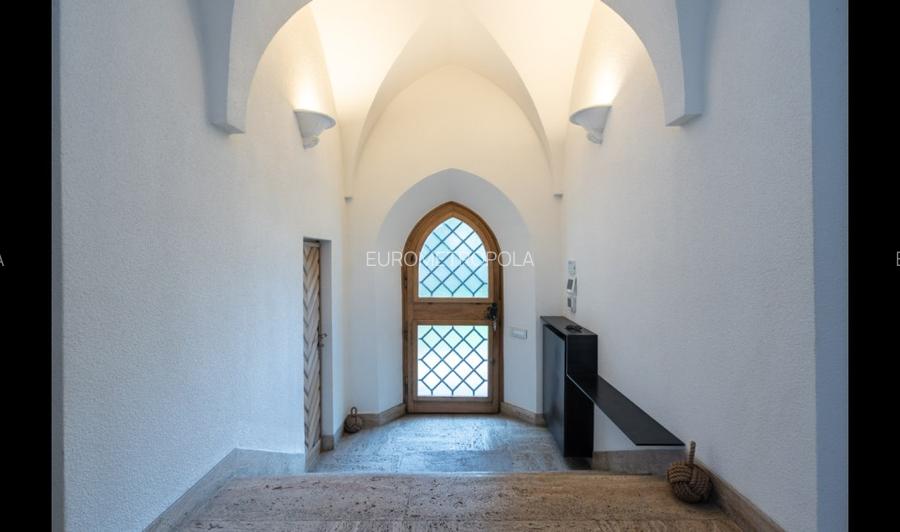 Vila exclusivistă în zona Dacia - 19