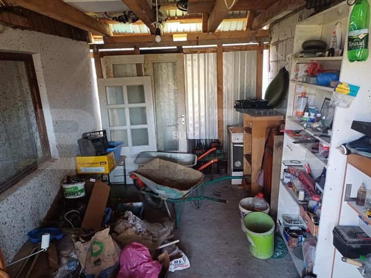 Casa + 20 arii  teren, distanta  30 km de Bistrita - 18