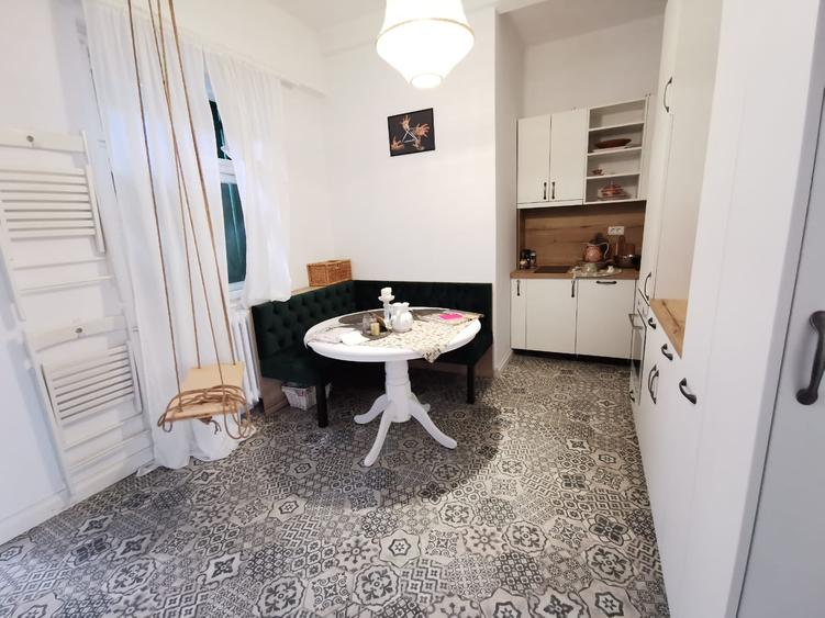De vanzare apartament 2 camere – Piata Unirii- 529