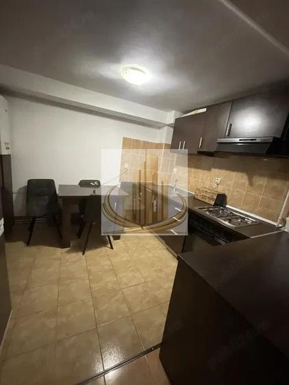 Apartament 3 camere Medicina