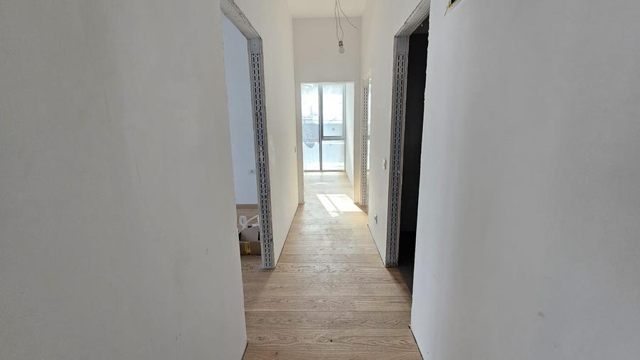 4 camere Tip B.M.2 Lakefield - Acces metrou - Bloc 95% finalizat