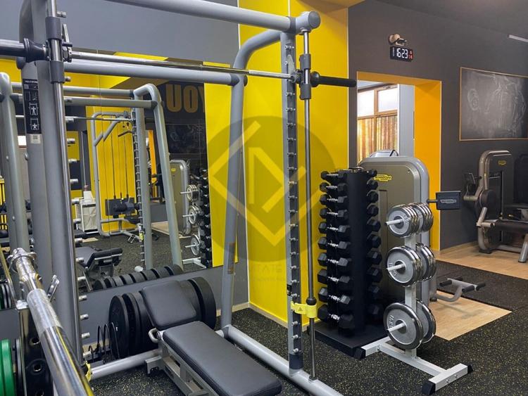 0% ! Spatiu COMERCIAL in proprietate cu Afacere "la cheie" PARTER