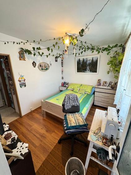 Apartament 4 camere decomandat CET